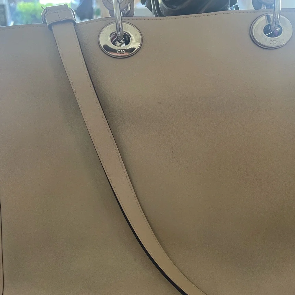 ✨Diorissimo Large Purse✨ - Picture 6 of 16